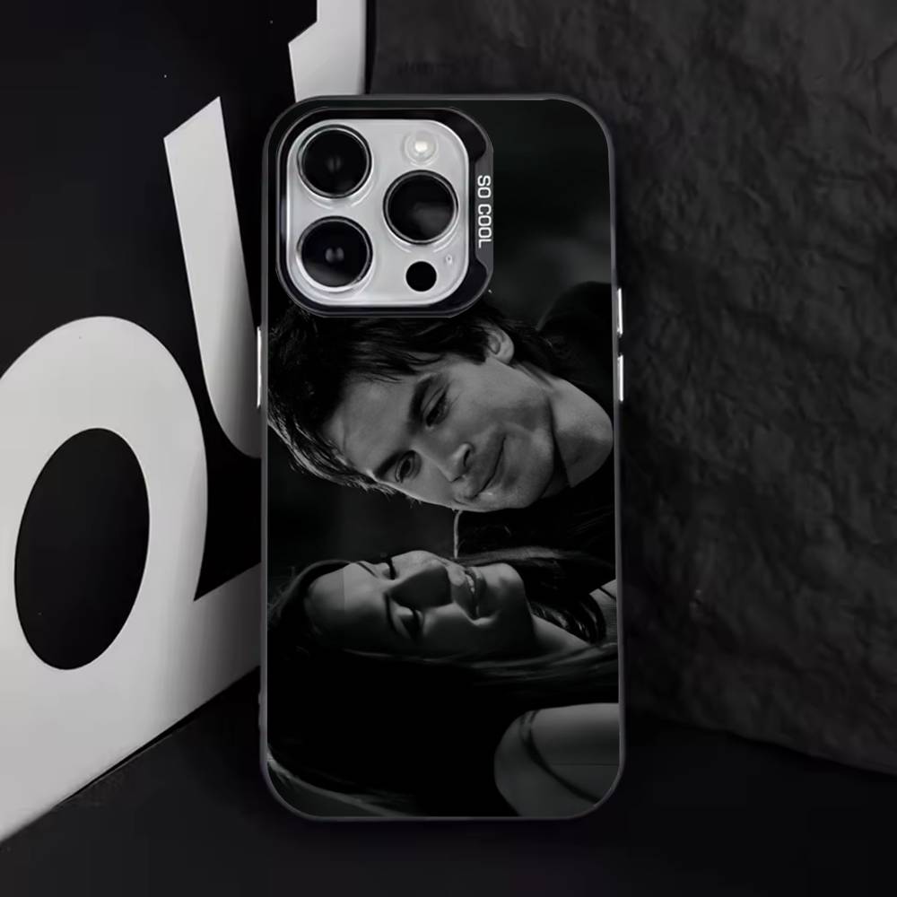 

Чехол для телефона V-Vampire D-Diaries для iPhone 17,16,15,14,13,12,11,Pro,Max,Plus,E,Air,Mini Черный ТПУ Чехол iPhone12