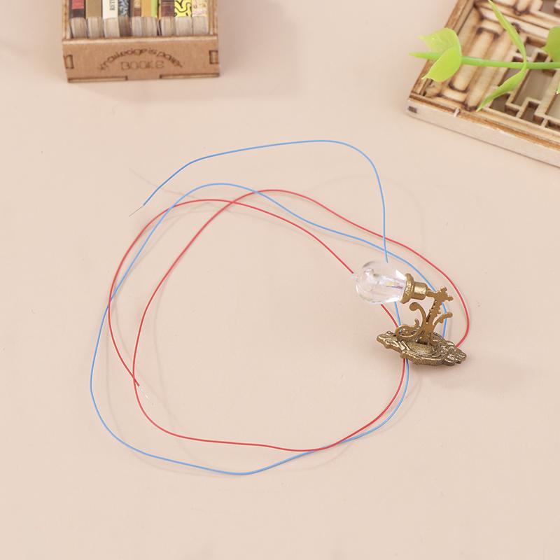 

Миниатюрный кукольный домик настенный светильник настольная лампа мини светодиодное освещение украшение дома кукольная мебель игрушка может быть яркой A1