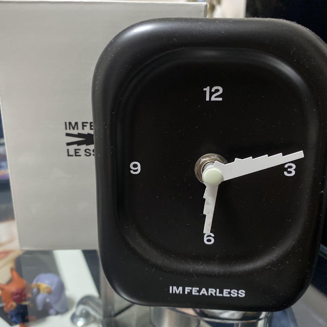 

[USED] Le Seraphim Mini Clock