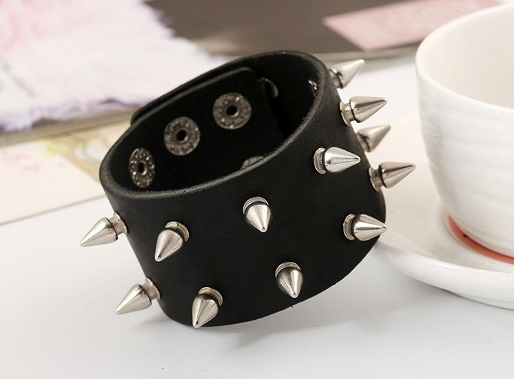 High Quality European American Style Punk Rock Band Fashion Jewelry Genuine Leather Alloy Studs  Bracelet Bangle