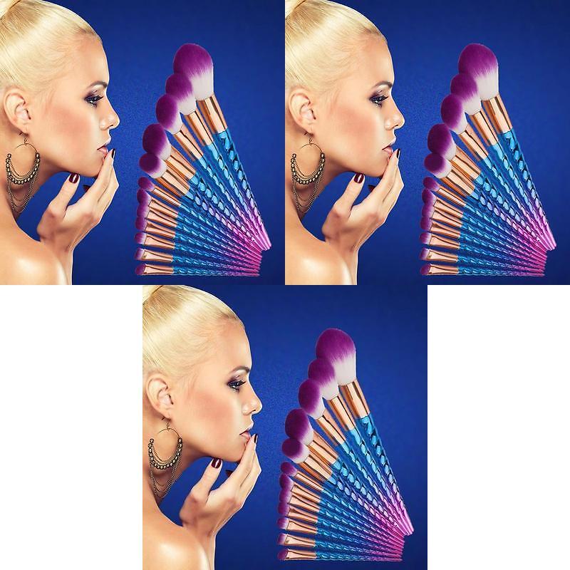 Mermaid Spiral Pattern 12 Piece Makeup Brush Set With Diamond Handles For Beauty Enthusiasts