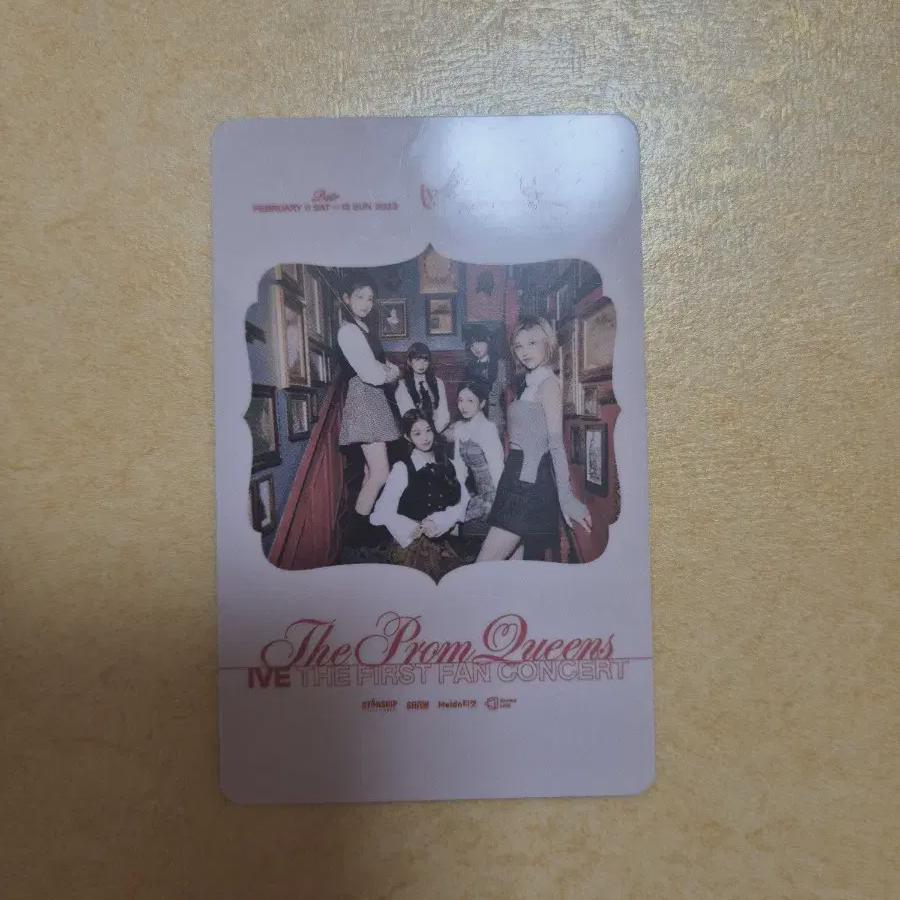 

IVE Пластиковый билет на фан-концерт «Королева выпускного»