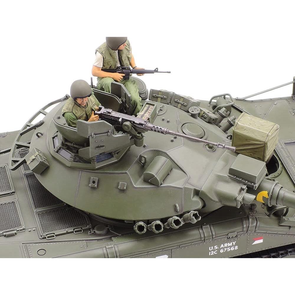 Tamiya 135 Military Miniature Series No.365 American Airborne Tank M551 Sheridan (razboiul din Vietnam) Model plastic 35365