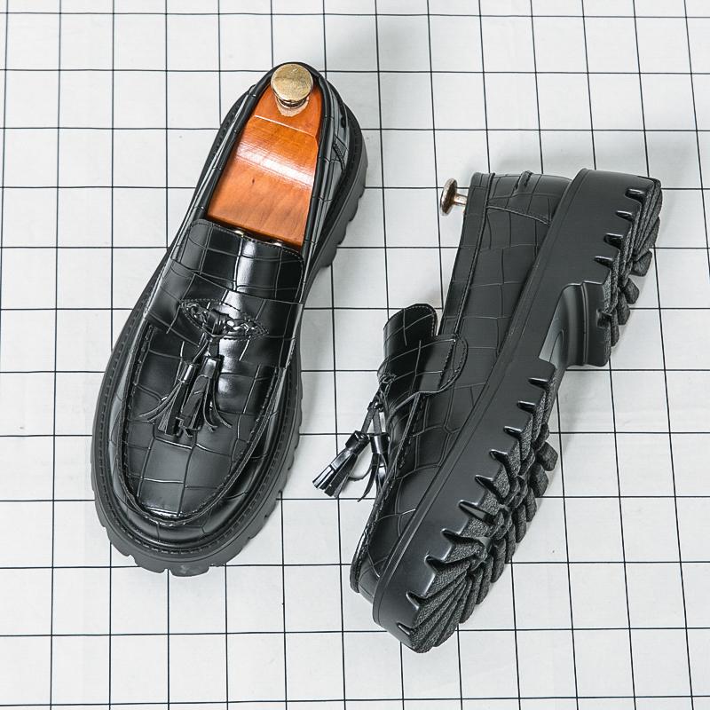 

Дизайнерская Новая Модель Кожаные Повседневные Туфли с Увеличением Роста с Узором Крокодила для Мужчин Платформа Лоферы Формальные Свадебные Платья Выпускной 38 чёрный