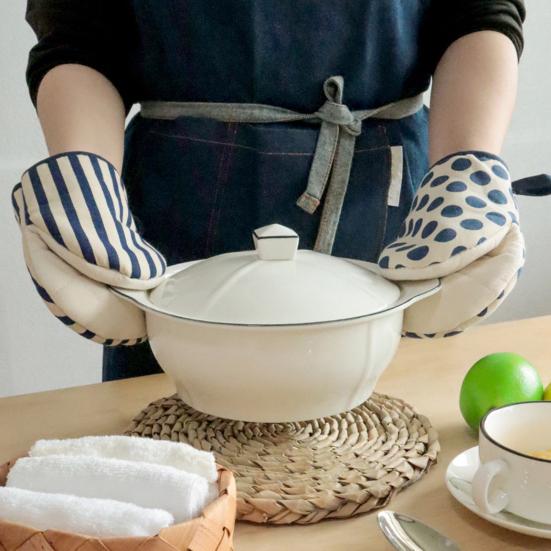 1 Paar Ofenhandschuhe mit Baumwollfutter Hitzebeständig Verbrühschutzhandschuhe Verdickt Küchen-Sicherheitsausrüstung zum Backen Grillen Kochen