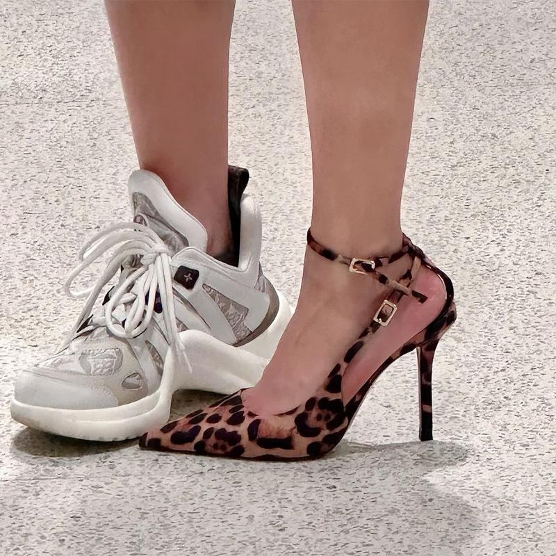 Leopard print bag head high heels women's spring and summer 2025 new models with thin heels temperament beautiful imperial sister sexy sandals