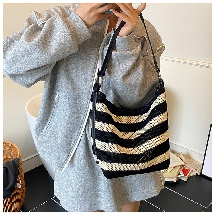 Striped Tote Bag Woven Large-capacity Shoulder Women's Bag Lazy Wind Lightweight Vacation Shopping Bag Women