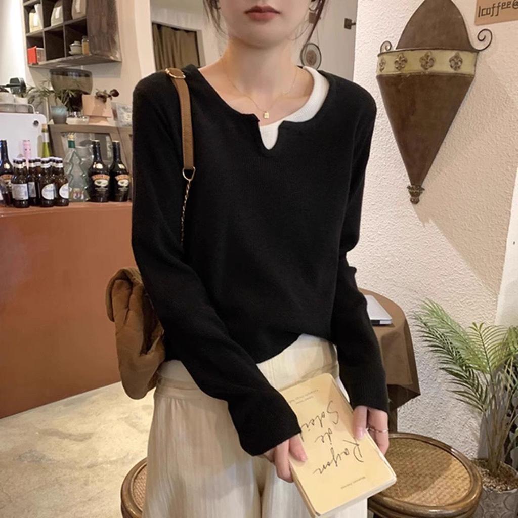 Women's French-Style Knit Sweater: Chic, Soft, Two-Piece Look with Revealing Collarbone for Spring, Autumn, and Winter.