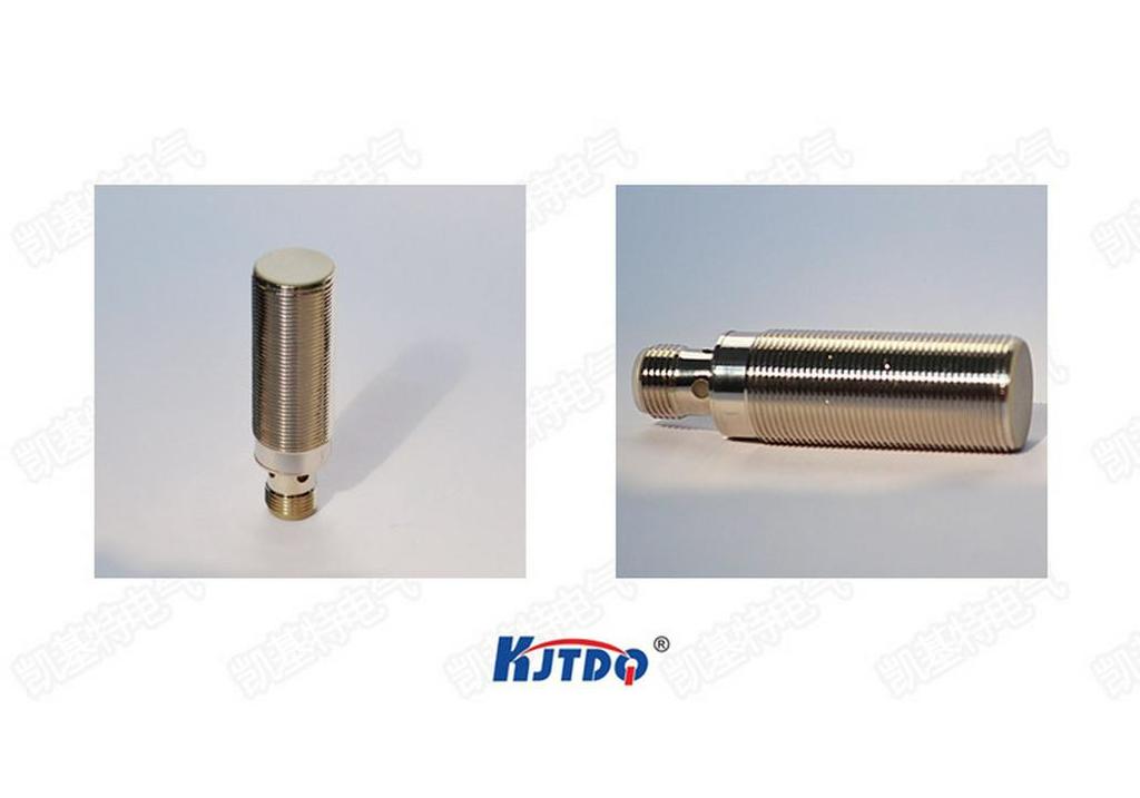 KJTDQ M12 Proximity Sensor with Aviation Connector, 24V NPN Normally Open.