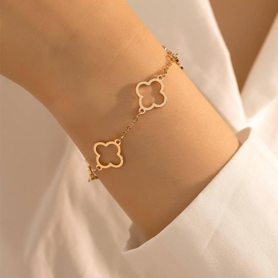 2Pcs Women's Lucky Clover & Heart Bracelet Set - Stainless Steel Base with Shiny Zircon Charms, Elegant Party Jewelry Perfect fo