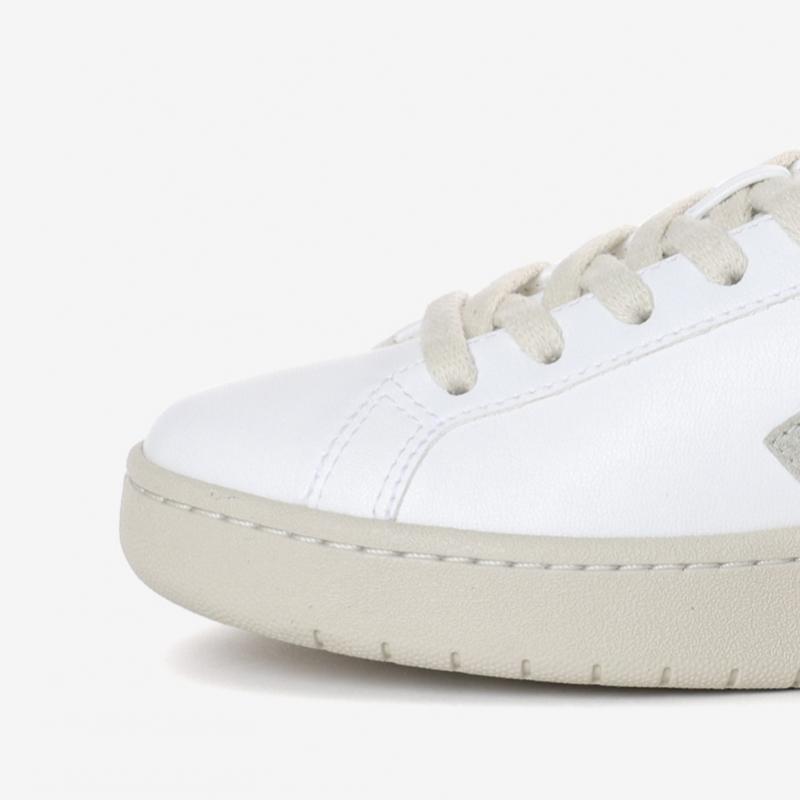 Veja 23ss Eco Friendly Material Unisex Sneakers Urca
