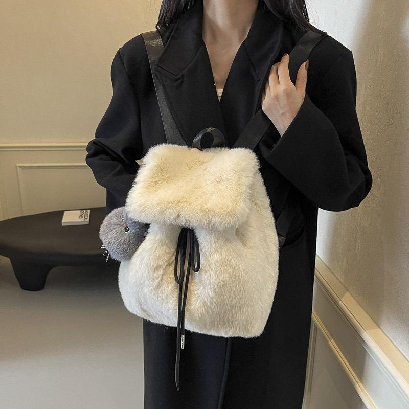 Soft and Fluffy Plush Women's Casual Street Backpack Autumn and Winter New Student Schoolbag Travel Backpack