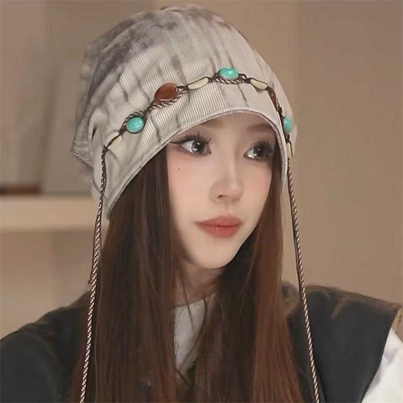 

Women s Ethnic Tie-Dye Tassel Beanie with Beaded Butterfly Decor Adjustable бежевий