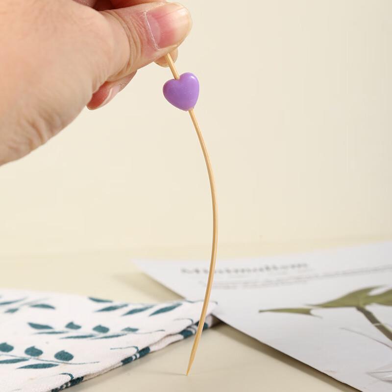 ZISIZ Candy Heart Plastic Fruit Picks