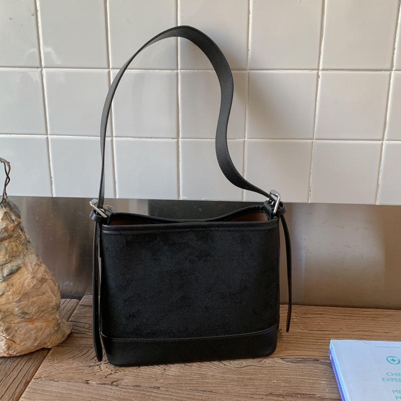 Leopard Print Bag Women's 2025 New Autumn and Winter Niche Light Luxury High-end Shoulder Bag Suede Messenger Bucket Bag