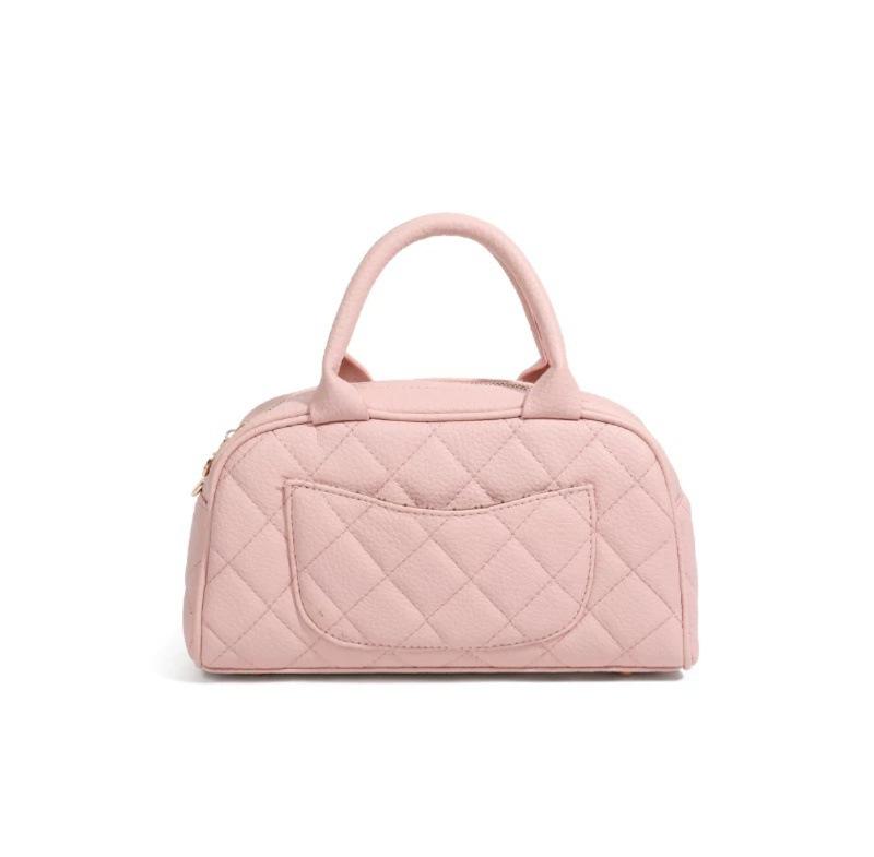 

Сумка для дорожных поездок на осень и зиму в студенческом стиле для женщин 2024 года, новая ретро-сумка-подушка с ромбовидным узором, универсальная, маленькая квадратная сумка для переноски розовый