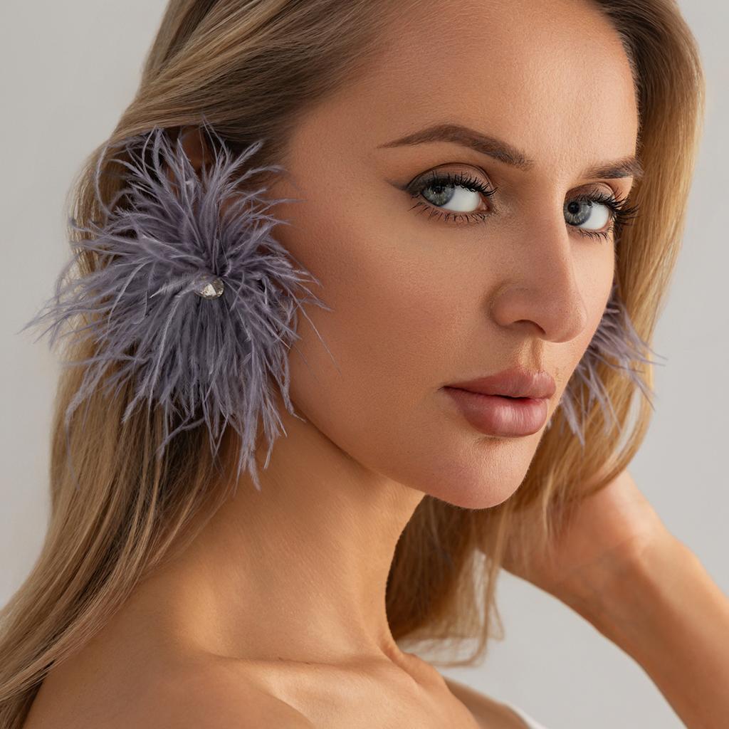 Orecchini perforati alla moda con piume multicolore, Adatti per accessori gioielli da festa di matrimonio fatti a mano retrò da donna