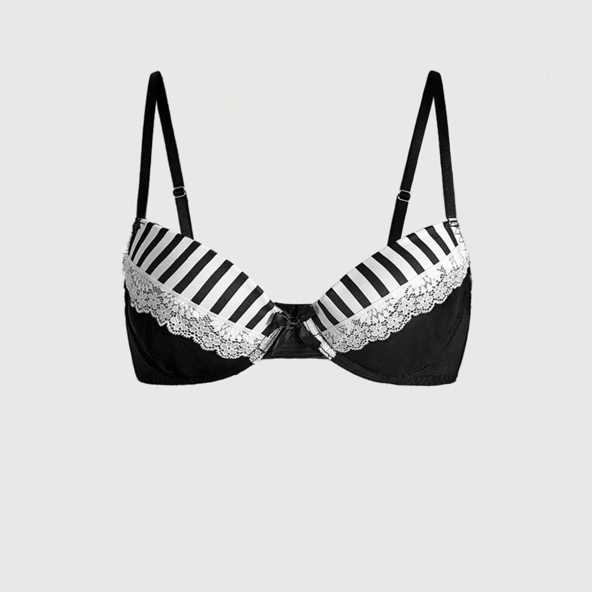 

Lace Bra European and American hot-selling gothic steel ring music note striped mold cup lace bra L