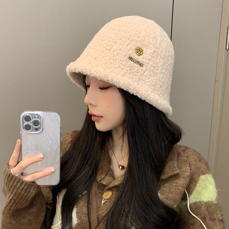 Korean Version of Autumn and Winter New Hat for Women with High End Metal Plush Fisherman Hat Solid Color Versatile Winter Thermal Basin Hat