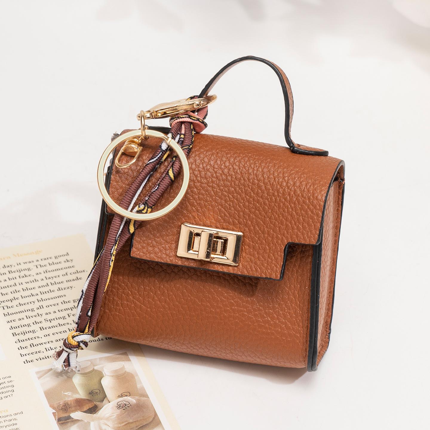 

Mini wallet light luxury bag pendant mini platinum bag cute creative car key chain charm lipstick headphone case коричневий