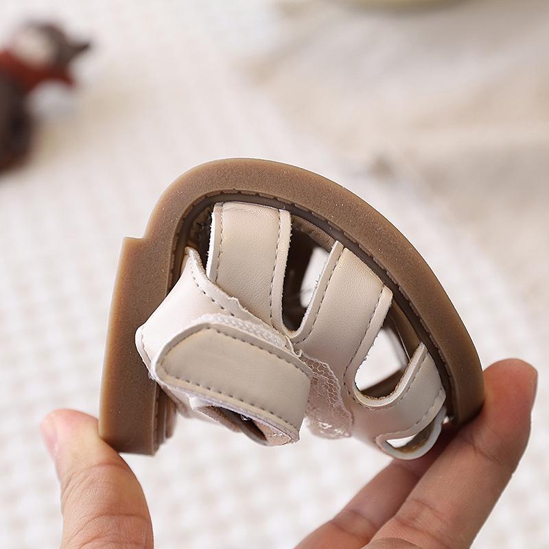 2026 Girls' Heart Hollow Turban Sandals - Korean Style, Breathable, Soft Sole Beach Shoes