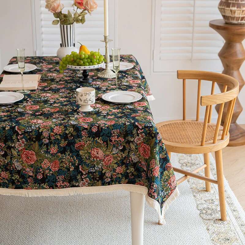 High End Home Floral Countryside Cotton Linen Fabric Tablecloth Rectangular Dining Table Cloth Decorative Cloth