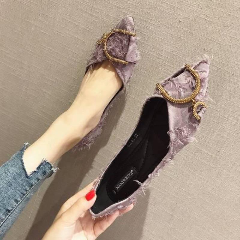 Black Woman Flats Sexy Pointed Toe Rhinestone Shoes for Women on Sale Korean Light Daily Routine Aesthetic Fashion 2025 New 39