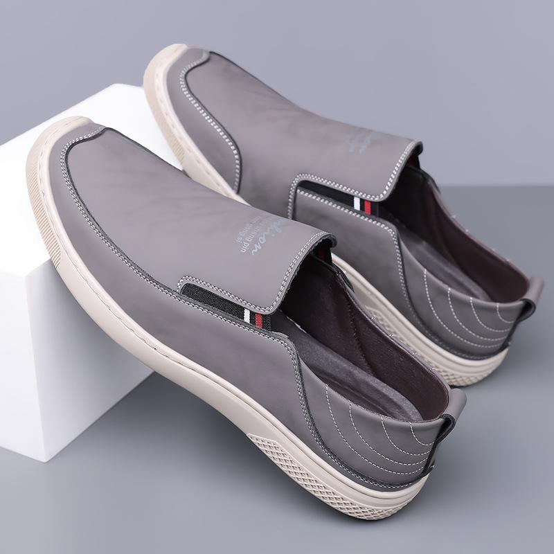 New Leather Shoes for Men Comfortable and Lightweight Loafers Breathable Casual Shoes High-quality Casual Sneakers