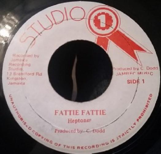 

7inch Record HEPTONES / SOUND DIMENSION - Fattie Fattie NONE Studio One 1977 Jamaica Reggae, Ska & Dub Used