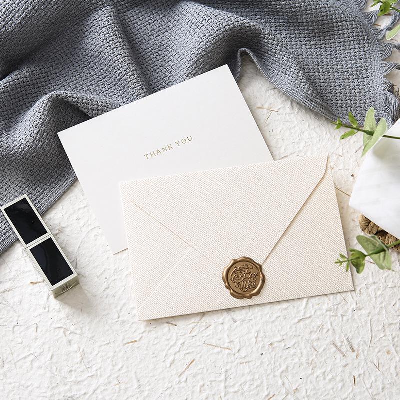 Ręcznie pisana kartka z teksturą juty na każdą okazję: Urodziny, Podziękowania, Nauczyciel, Dzień Matki z pieczęcią woskową