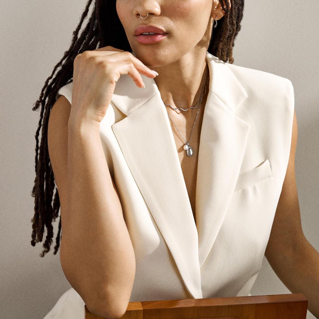 Skagen Women's Agnethe Pearl White Freshwater Pearl and Pebble Pendant Necklace, SKJ1831040