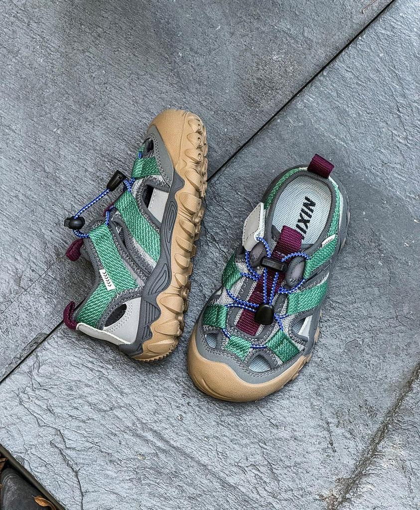 2026 Summer Kids' Stylish Outdoor Sports Sandals with Hollow Design