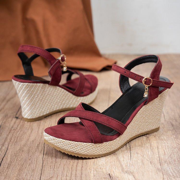 Летние модные босоножки на танкетке водонепроницаемая платформа толстая подошва римские босоножки на платформе женская обувь больших размеров 43 красный 1790₽