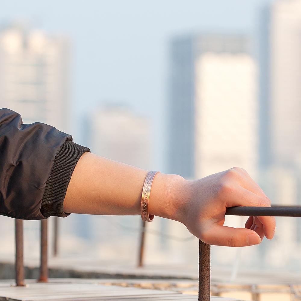 Magnetické náramky Ikuinen Náramky Vintage náramek z čisté mědi Zdraví Energie Artritida Šperky s nastavitelnou manžetou pro ženy