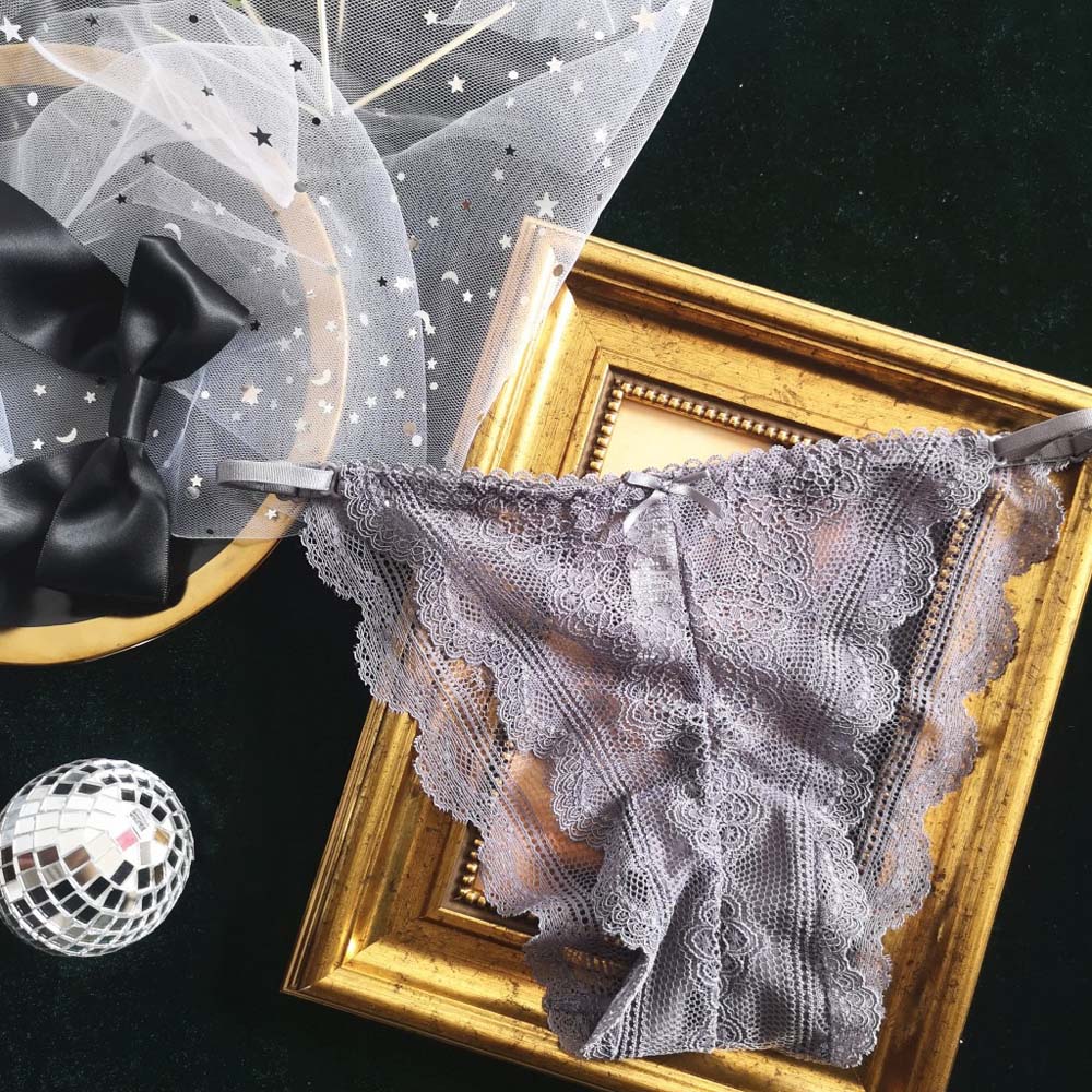 Sexy Female G-String Embroidered Intimates Mini Bow Underpants Thong for Women Lace Panties
