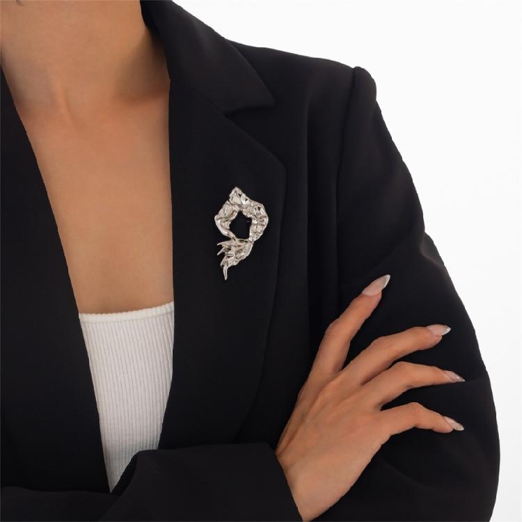Delicate Hollow Pattern Alloy Brooch Eye Catching Lapel Pin Accessory For Women Seeking Unique Style Accent