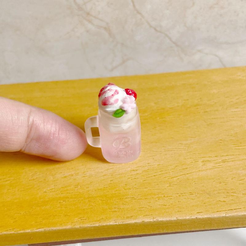 1Pcs Miniature Dollhouse Ice Cream Simulation Ice Drink Model Toy For Doll Accessories Dessert Shop Decoration Kids Gift