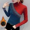 Camiseta Base de Manga Larga con Bloques de Color, Pedrería y Cuello Semi Alto, Forrada de Forro Polar para Mujer - Moda Otoño/Invierno 2025.