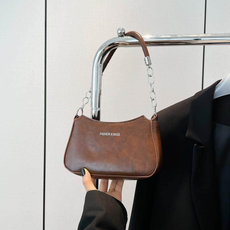 2025 New Foreign Style Casual Popular Fashion Handbag Retro Personality Niche Design Beautiful Shoulder Crescent Bag