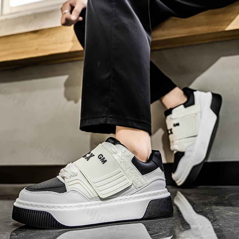 Fashion 2025 Spring New Niche Design Thick Sole Casual Shoes for Men Fashion Trend Comfortable Low Top Shoes Color Block Chunky sneakers