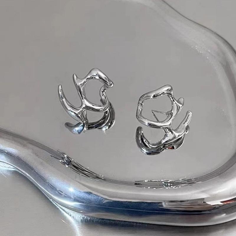 Fashion Liquid Metal Hollow Stud Earring Vintage Unusual Silver Color Irregular Metal Earrings For Women Jewelry