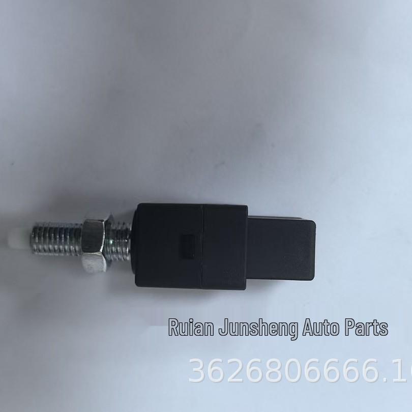 Compatible Brake Light Switch 9381026000, 938101C100