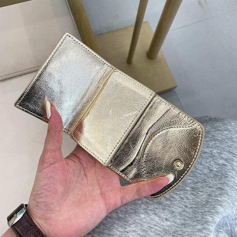 PU Japanese-style Short Three-fold Wallet Women's High-end Sense of Portable Coin Purse Fashion Buckle Wallet Large Capacity