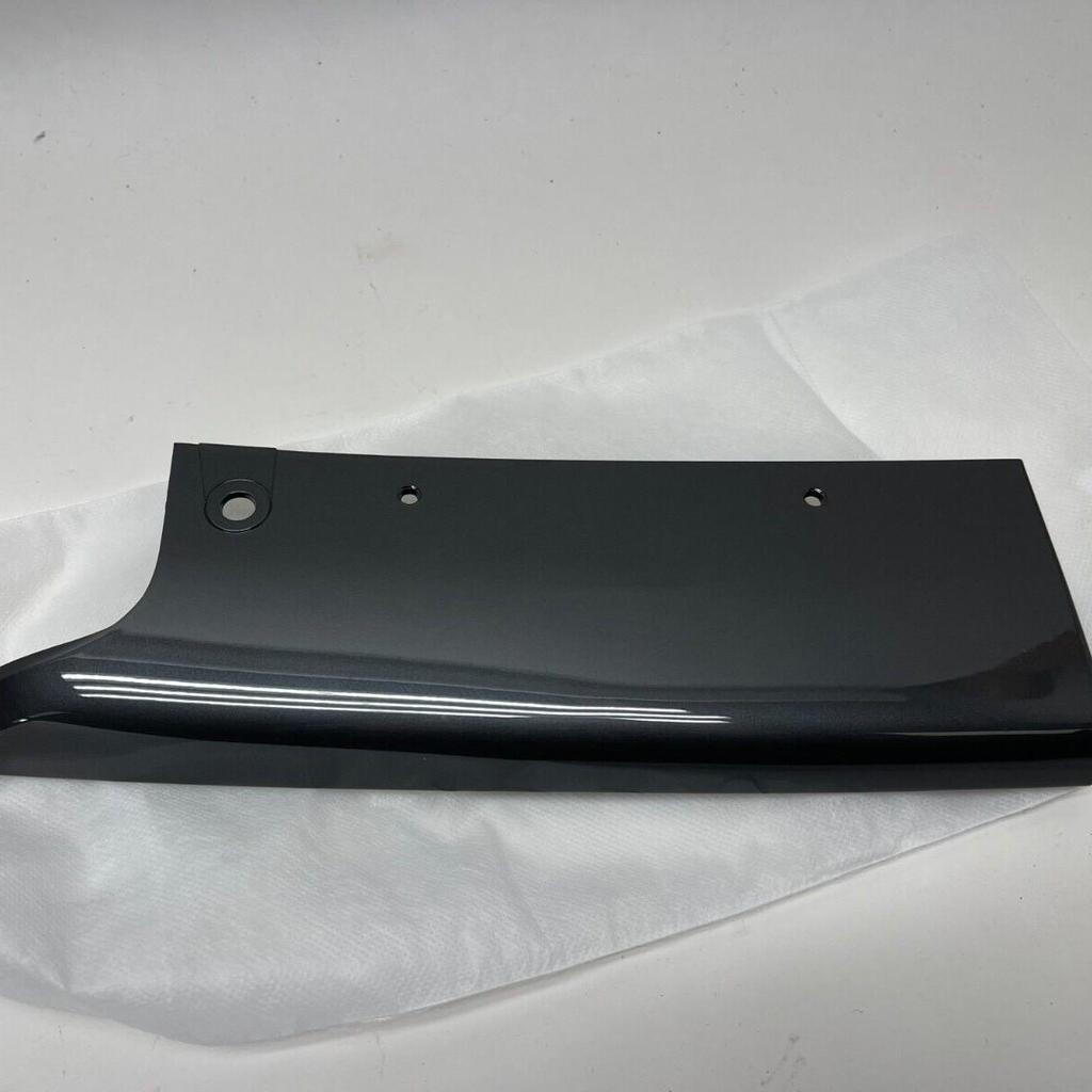 BMW G05 X5 Rear Bumper Lower Bracket Trim (51128092131/32)