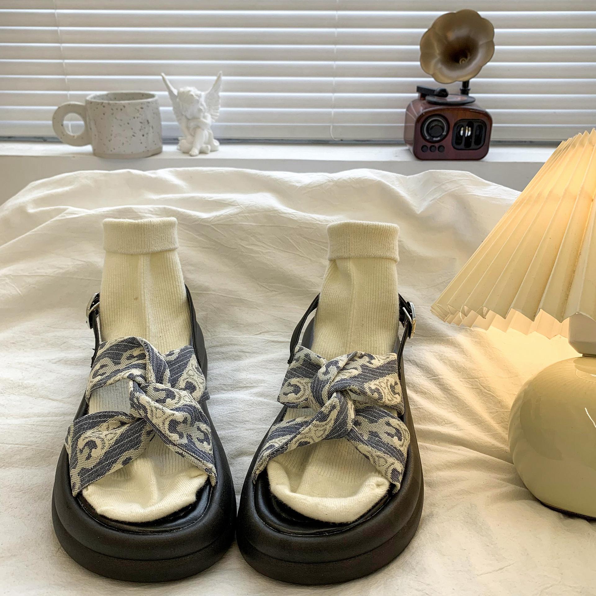 

sponge cake platform beach shoes women s seaside with skirt shoes retro Mori summer sandals women s new models 35 синій