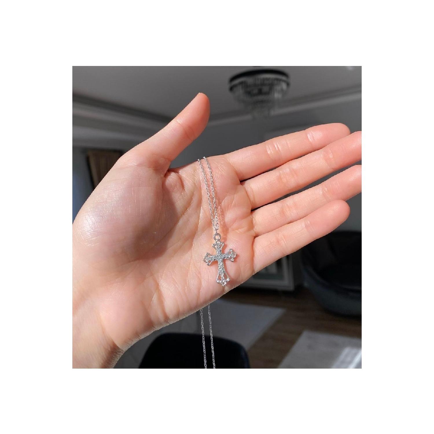

Zircon Stone Cross Necklace