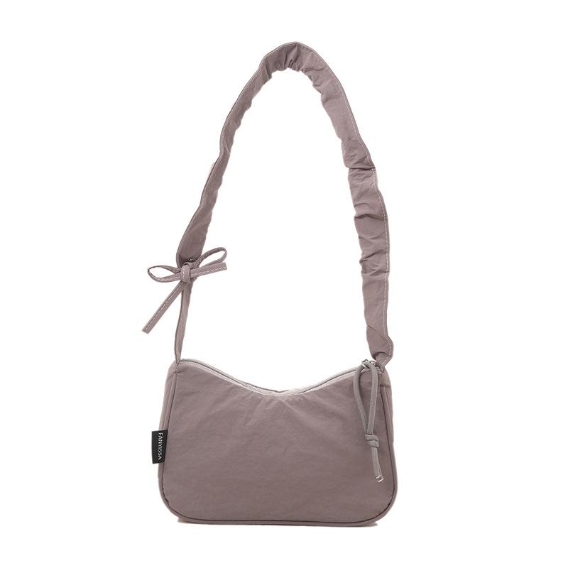 

Niche design bag women s 2025 spring and summer new trendy versatile nylon cloth shoulder armpit bag Internet celebrity hand bag серый