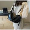 Ielgy Retro Large Capacity Tote Bag Fashion Niche Casual Pleated Commuter Dumpling Bag