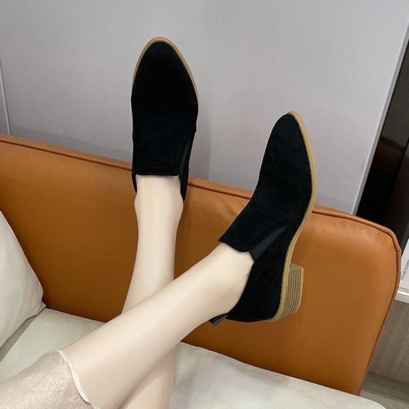 

Большой размер низкий каблук острый носок челси ботинки женские осенние новые однопедальные короткие ботинки дети 35 чёрный