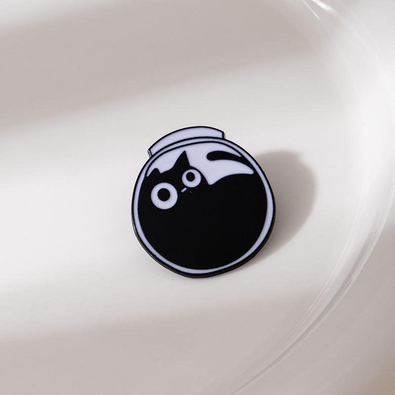 Cute Cartoon Little Black Cat Brooch Black Kitten Liquid Cat Personality Black Cat Alloy Badge Clothing Accessories
